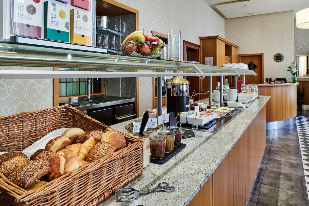 Dom Hotel Osnabrueck Ngoại thất bức ảnh